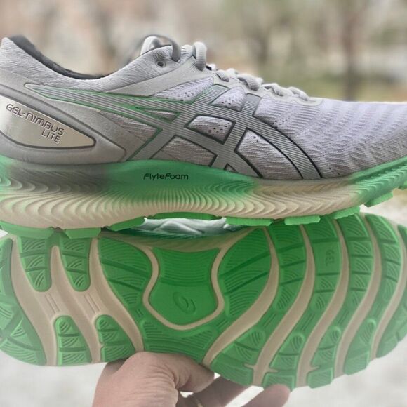 New Asic GEL NIMBUS Lite - Light Grey and Bright Green Mens 7.5 Womens 9 US main image 4